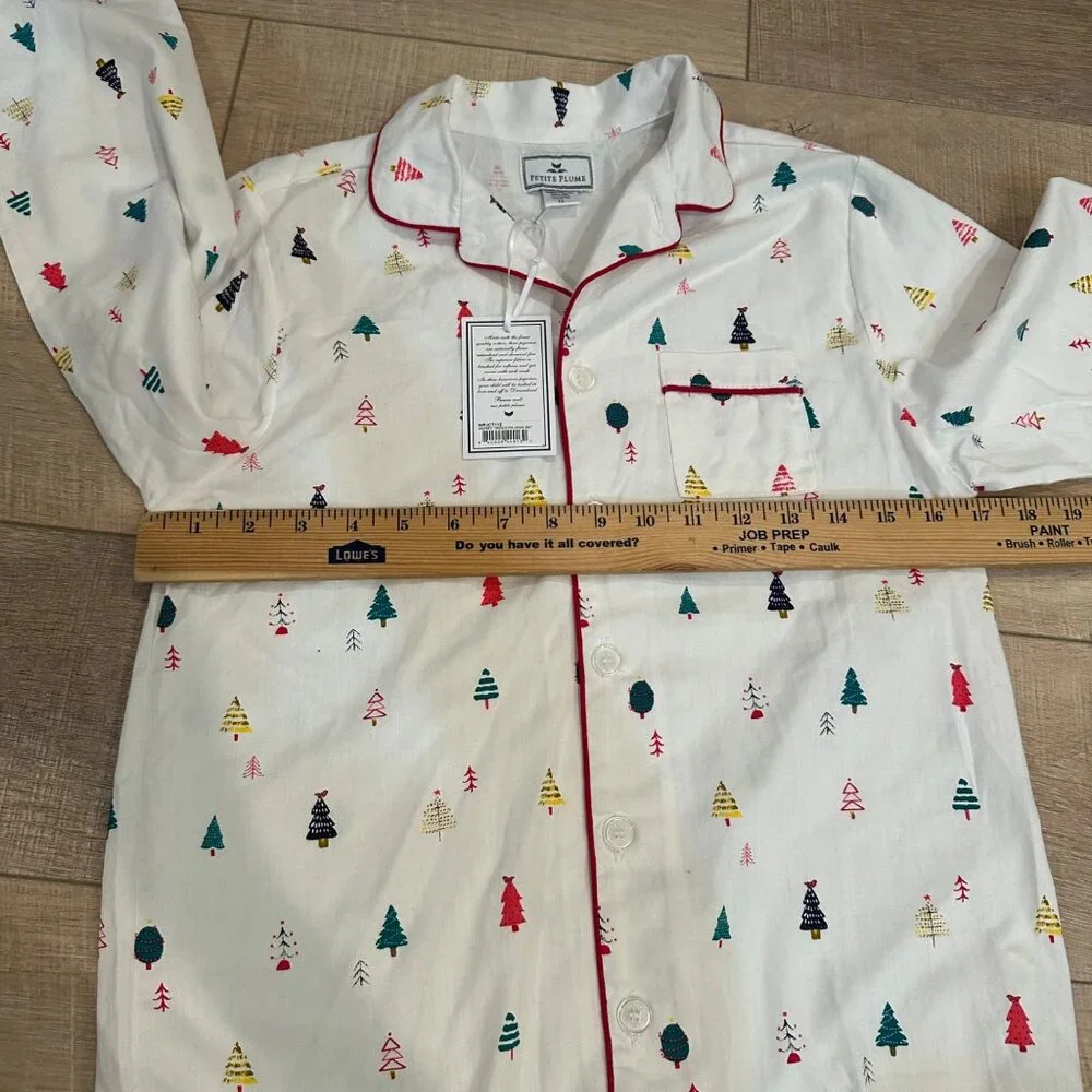 PETITE PLUME YOUTH SIZE 12 WHITE CHRISTMAS PAJAMA TOP